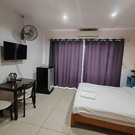 Jomtien Hostel Exterior foto